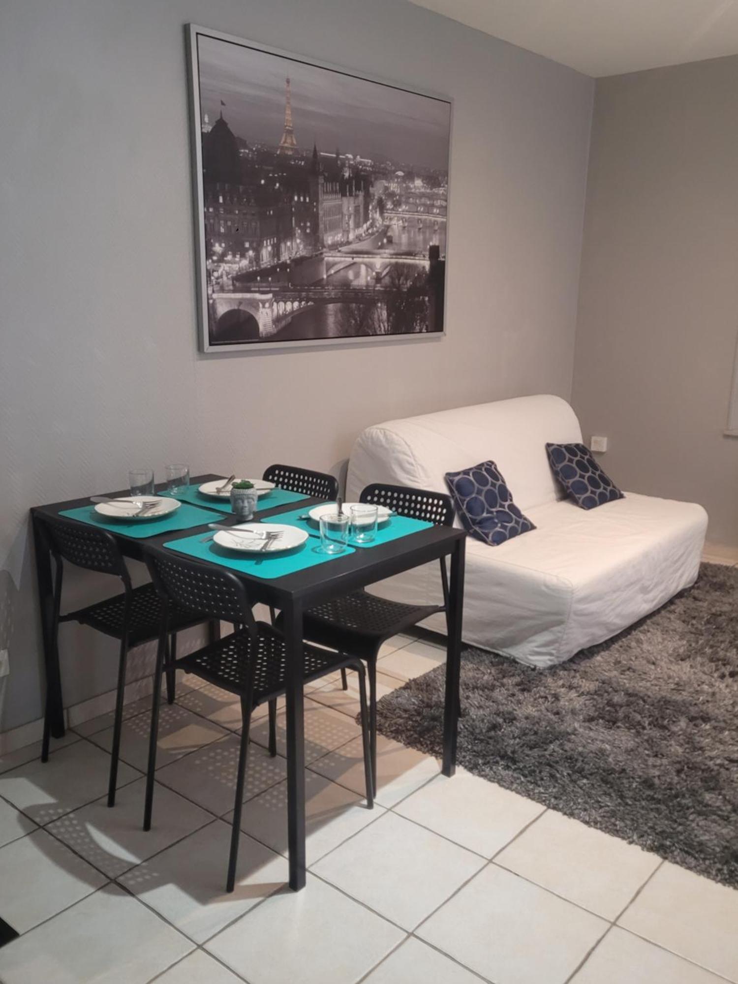 Appartement Cosy Dans Beau Village De Champagne Cormicy Dış mekan fotoğraf