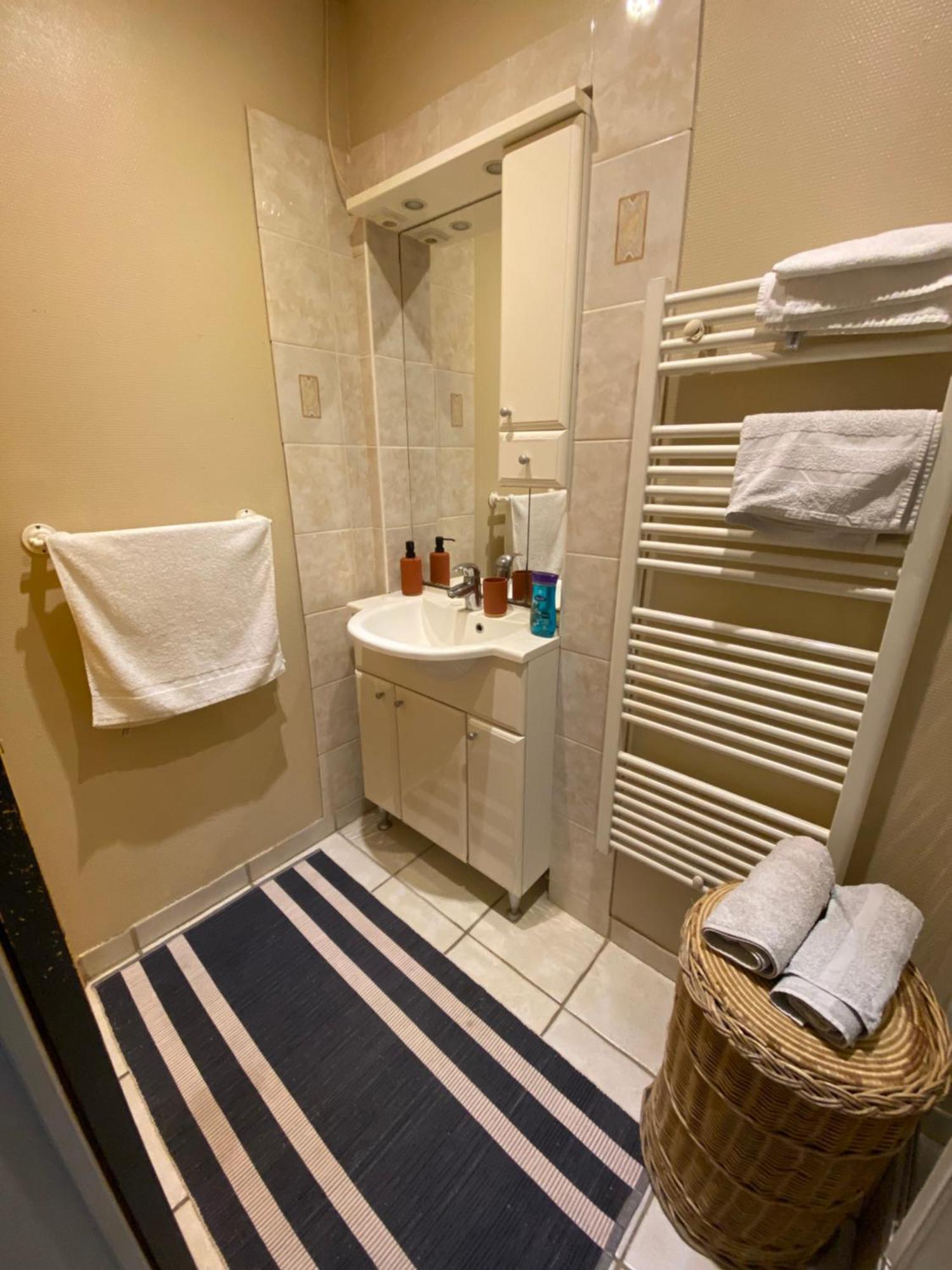 Appartement Cosy Dans Beau Village De Champagne Cormicy Dış mekan fotoğraf